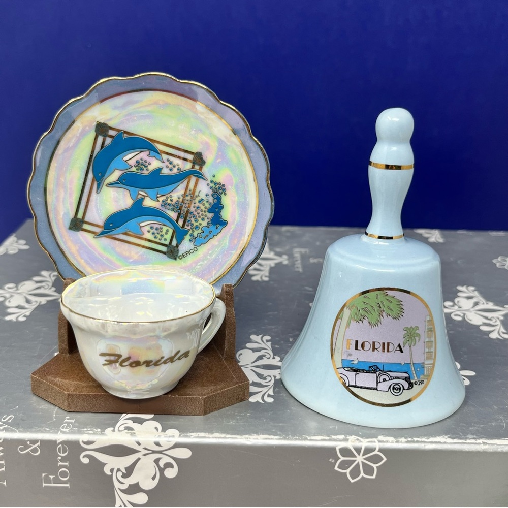 Florida Miniature Pearlescent Plate & Cup Dolphins Rolls Royce Bell